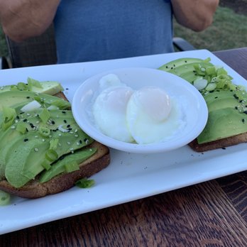 Tickets Newport - Avocado toast - American Near Me - Middletown, Rhode Island