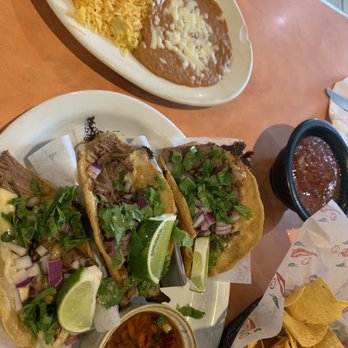 Los Girasoles Mexican - Mexican Near Me - Stow, Ohio Los Girasoles Mexican - Mexican Near Me - Stow, Ohio