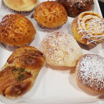85°C Bakery Cafe-Richardson - Tray full of my favorites, the usual...lol - Bakeries Near Me - Richardson, Texas 85°C Bakery Cafe-Richardson - Tray full of my favorites, the usual...lol - Bakeries Near Me - Richardson, Texas