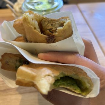 Little Pisces - Pistachio butter and matcha strawberry - Desserts Near Me - Richmond, British Columbia Little Pisces - Pistachio butter and matcha strawberry - Desserts Near Me - Richmond, British Columbia