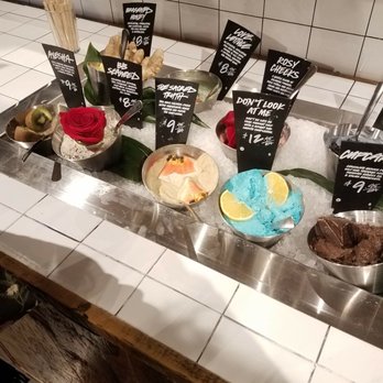LUSH - Cosmetics & Beauty Supply Near Me - Chicago, Illinois
