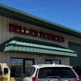Bella's Bouncies - Party Supplies Near Me - Fox Lake, Illinois