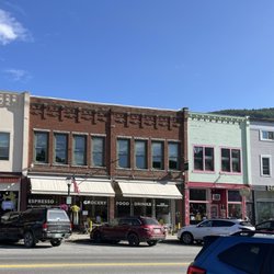 Minifactory - Beautiful renovation to maintain the older building.