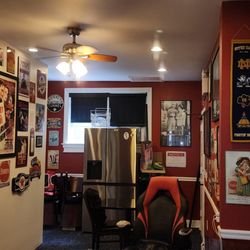 Muggsy's Sweet Shoppe