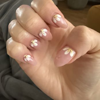 Golden Nails Spa - Nail Salons Near Me - Tempe, Arizona