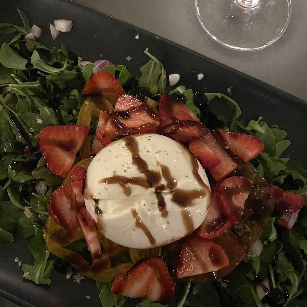 Noah’s 63 main - Summer Berry Burrata Salad - Salad Near Me - Essex, Connecticut