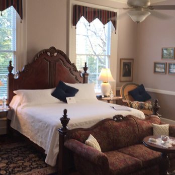 Bloomsbury Inn - Hotels Near Me - Camden, South Carolina