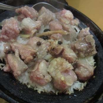 Kowloon Cafe - Spare Ribs in Black Bean Sauce Clay Pot Rice - Hong Kong Style Cafe Near Me - Brooklyn, New York Kowloon Cafe - Spare Ribs in Black Bean Sauce Clay Pot Rice - Hong Kong Style Cafe Near Me - Brooklyn, New York