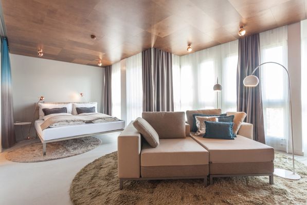 EMA House Hotel Suites by null