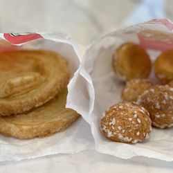 Un Je Ne Sais Quoi - Sugar Puff