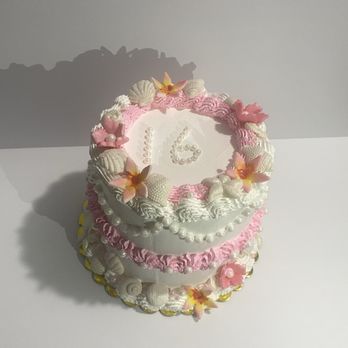 Carrie's Custom Confections - The cake I ordered. It came out better than the photo of the cake I wanted. - Custom Cakes Near Me - Umatilla, Oregon