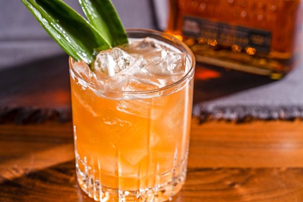 Tommy Bahama Restaurant, Bar & Store by null