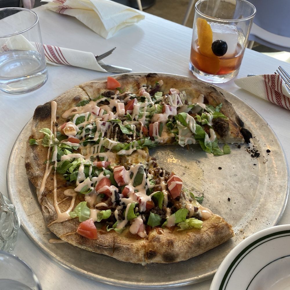 The Laundrette - Cheeseburger pizza - Pizza Near Me - Narrowsburg, New York The Laundrette - Cheeseburger pizza - Pizza Near Me - Narrowsburg, New York