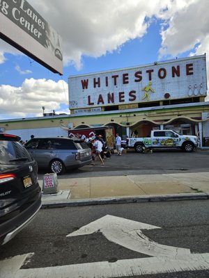 Whitestone Lanes by null