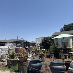 Planters & More - Front of the business