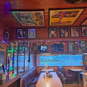 Harbor House Café - Breakfast & Brunch Near Me - Sunset Beach, California Harbor House Café - Breakfast & Brunch Near Me - Sunset Beach, California