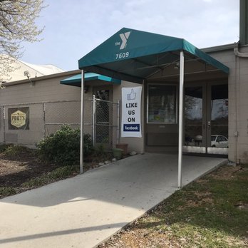 Tennova Family YMCA - Gyms Near Me - Powell, Tennessee