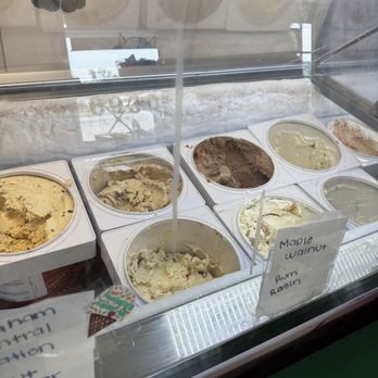 Hudson Beach Ice Cream Parlor - Ice Cream & Frozen Yogurt Near Me - Hudson, Florida Hudson Beach Ice Cream Parlor - Ice Cream & Frozen Yogurt Near Me - Hudson, Florida
