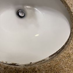 Best Western Harrisburg Hershey Hotel - Sink separated from base