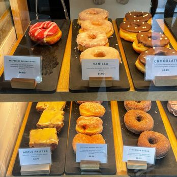 Fox & Oak - Doughnut flavours - Donuts Near Me - Squamish, British Columbia