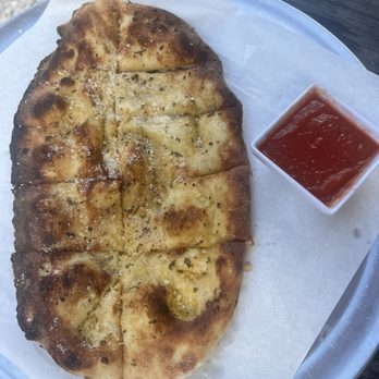 Piabella Artisan Wood-fired Pizza - Garlic Bread - Pizza Near Me - West Miami, Florida Piabella Artisan Wood-fired Pizza - Garlic Bread - Pizza Near Me - West Miami, Florida