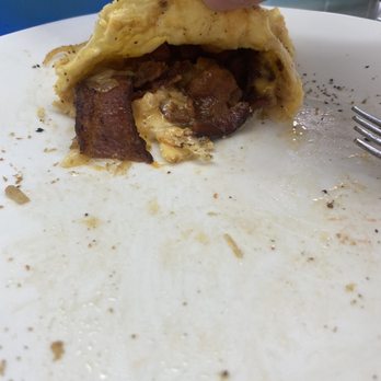 Sunnyside Grill - Bacon loaded omelette... I swear there were at least 6 slices of bacon in here! - New American Near Me - Panama City Beach, Florida