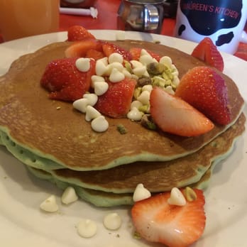 Maureen's Kitchen - Pistachio pancakes with white chocolate chips and strawberries! - Breakfast & Brunch Near Me - Smithtown, New York Maureen's Kitchen - Pistachio pancakes with white chocolate chips and strawberries! - Breakfast & Brunch Near Me - Smithtown, New York