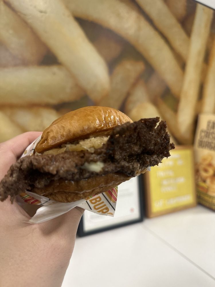 Eat Crispy Burger Encinitas photo 3