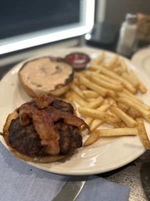 Bud's Seafood Grille by null