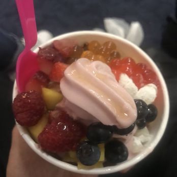 Pinkberry - Ice Cream & Frozen Yogurt Near Me - Monrovia, California Pinkberry - Ice Cream & Frozen Yogurt Near Me - Monrovia, California