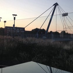 Wok In - Lauer Abend am Hafen Leer , sitzen auf der Terasse vom Wok In