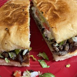 Tacos Y Nieves Calvillo - Steak torta