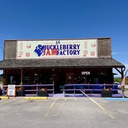 Huckleberry Jam Factory - Exterior