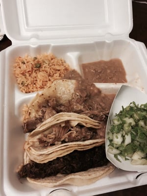 El Paisa Taqueria by null