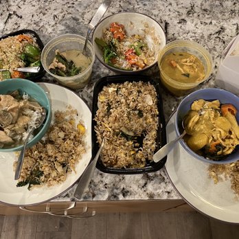 Na's Thai Cafe - Curries, fried rice, drunken noodles from curbside takeout order - Thai Near Me - Chanhassen, Minnesota Na's Thai Cafe - Curries, fried rice, drunken noodles from curbside takeout order - Thai Near Me - Chanhassen, Minnesota