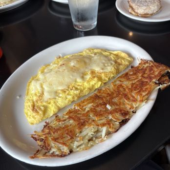 Russell's - Cheese Omelet - American Near Me - Pasadena, California Russell's - Cheese Omelet - American Near Me - Pasadena, California