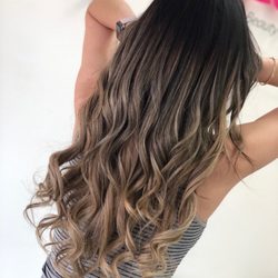 Xtasis Beauty & Hair Extension Center - Fusión hair extensions