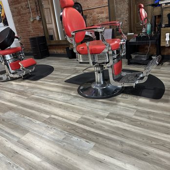 Premier Barber Studio - Interior - Hair Salons Near Me - Cleveland, Ohio
