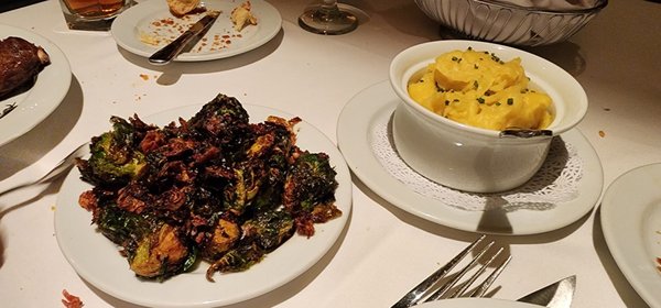 William B's Steakhouse by null