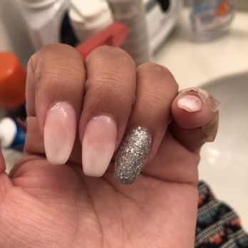 The Nail Bar - "Ombré" nails - Nail Salons Near Me - Irvine, California