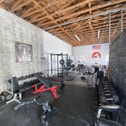 Recruit Strength - Middle area with DB's and free weights