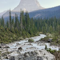 Takakkaw Falls - Takakkaw Falls river