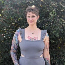 Jekyll and Hyde Hair Salon - Grown out and shaped