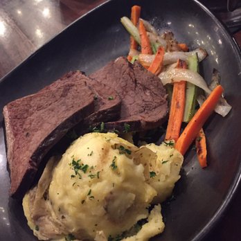 Lyric Kitchen · Bar - Bars Near Me - Duluth, Minnesota