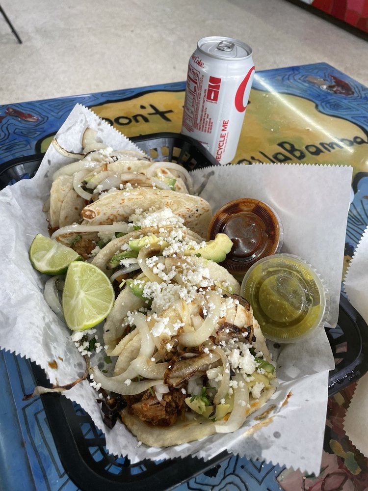 Food from Tacos La Bamba