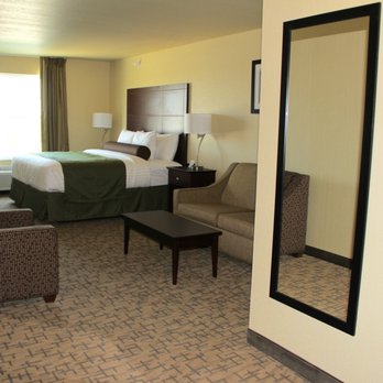 Cobblestone Hotel & Suites - Devils Lake - Hotels Near Me - Devils Lake, North Dakota