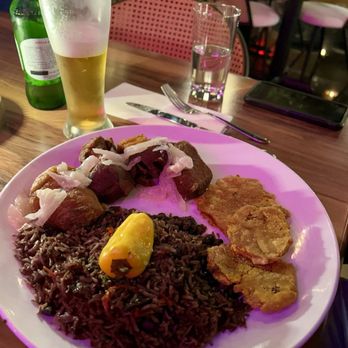 Lo D' Alex - Fried Pork Chunks / Masas de cerdo fritas - Cuban Near Me - Miami, Florida