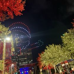Reliant Lights Your Holiday - AMAZING DRONE SHOW! (12/06/2025)
