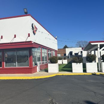 Giovanni's Pizza - Italian Near Me - Jeffersontown, Kentucky