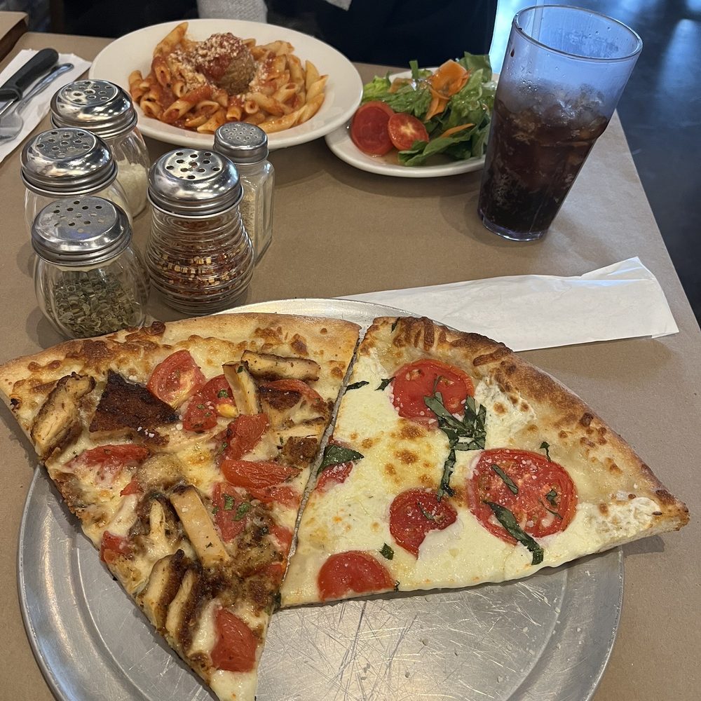 Amici's Pizza Cafe - Italian Near Me - Coconut Creek, Florida Amici's Pizza Cafe - Italian Near Me - Coconut Creek, Florida